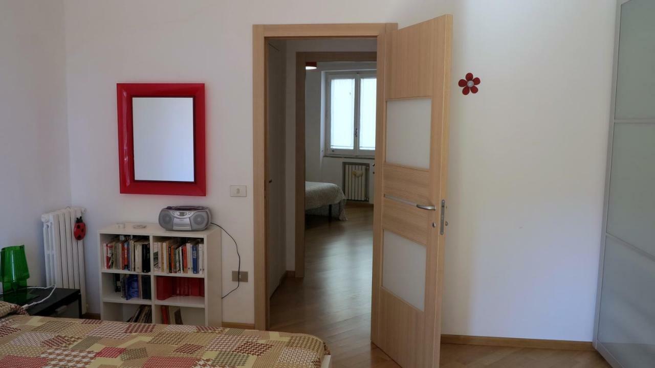 נאפולי Spacious Panoramic Apartment - Half Way Center-Vomero District מראה חיצוני תמונה